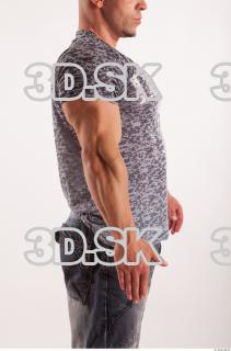 Arm moving reference jeans tshirt of Sebastian 0011